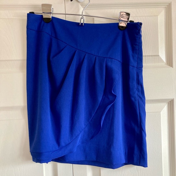 Banana Republic bright blue skirt, size 2 - Picture 1 of 2